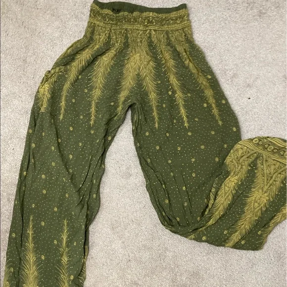 Boho harem pants size medium - Picture 2 of 6